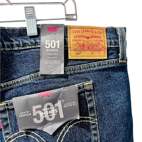 Levi Strauss 501 NWT High Rise Denim Jean Shorts Size 22W Blue Cut Off Casual - Picture 5 of 5